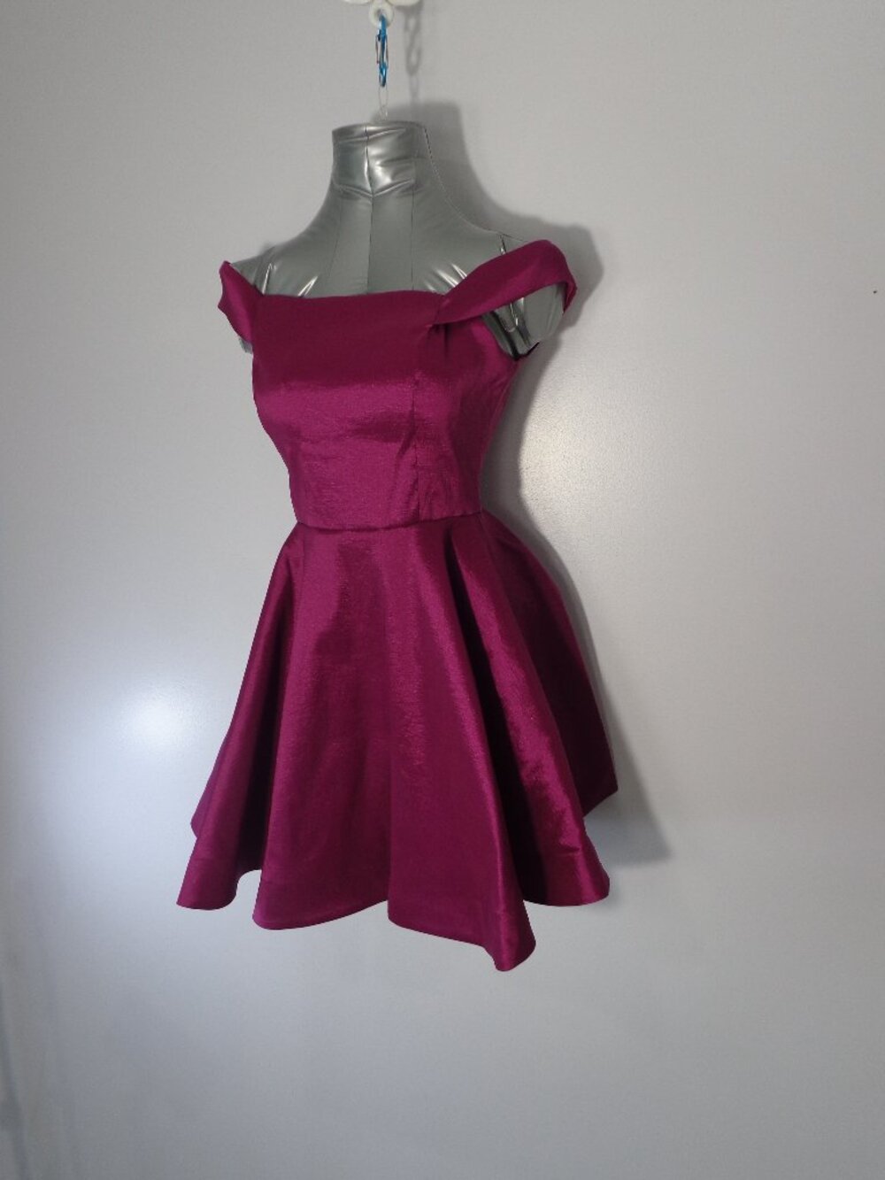 Midnight Doll Burgundy Off-the-Shoulder Flared Mini Dress‎ Pockets Junior’s Sz 7